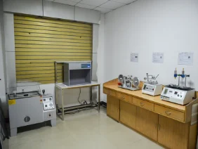 實(shí)驗(yàn)室